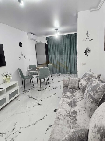 Aparatorii Patriei -Apartament -  tip studio de inchiriat  Prima Inchiriere